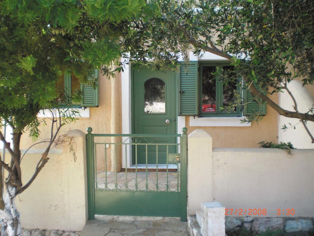 Vegera Apartments Vasilikiadhes Exterior photo